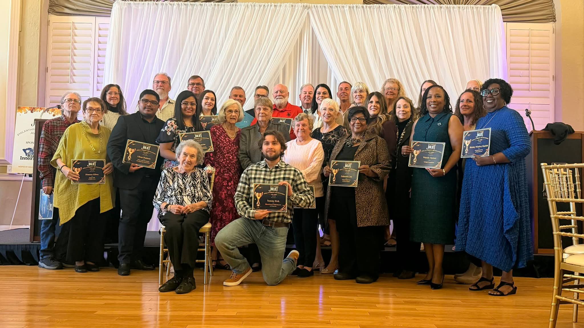 Arkas Restaurant Group honors Will County nonprofits for community philanthropy — Geneva Dining news